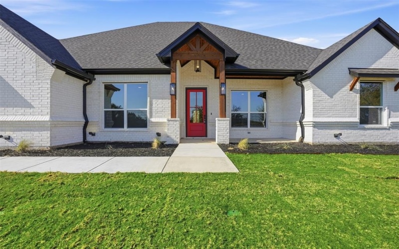 9619 Bellechase Road, Granbury, TX 76049, 4 Bedrooms Bedrooms, ,3 BathroomsBathrooms,Residential,For Sale,9619 Bellechase Road,0,21105008