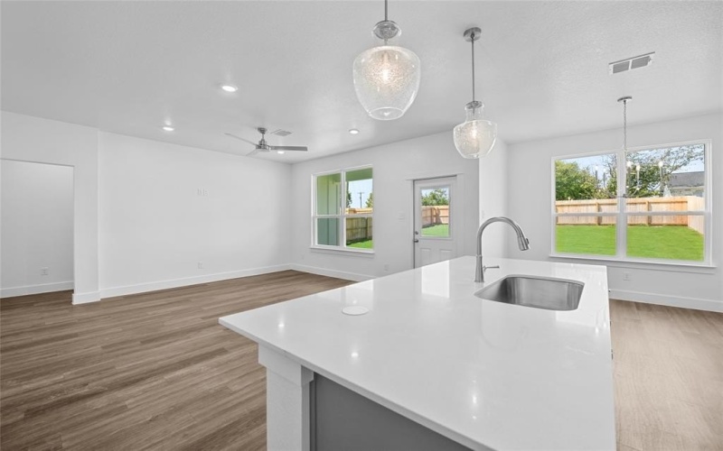 11209 Patera Street, Waco, TX 76655, 3 Bedrooms Bedrooms, ,2 BathroomsBathrooms,Residential,For Sale,11209 Patera Street,0,21107205