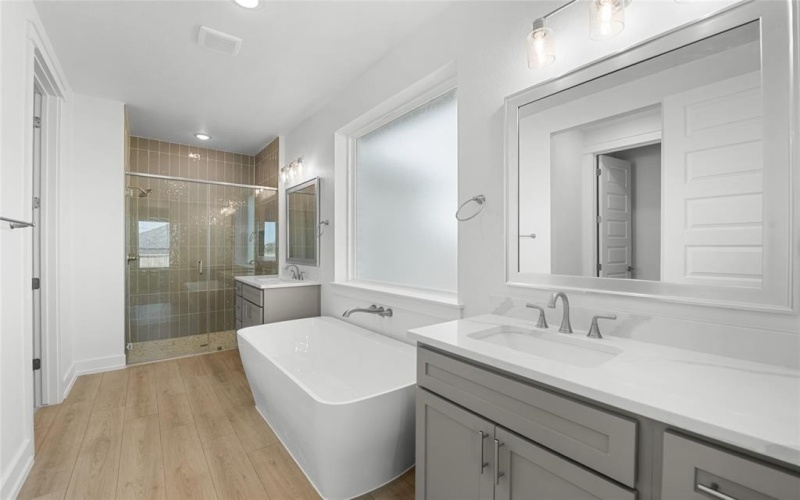 305 Boots Court, Lorena, TX 76655, 4 Bedrooms Bedrooms, ,3 BathroomsBathrooms,Residential,For Sale,305 Boots Court,0,21107528