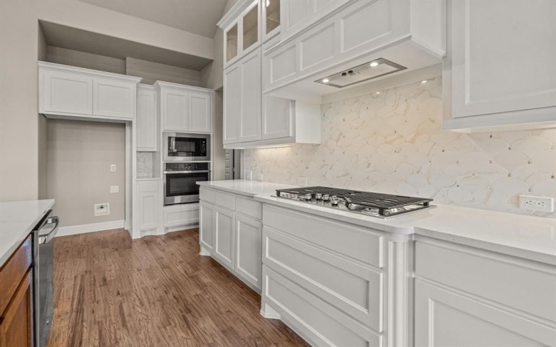 209 Cresta Circle, Keller, TX 76248, 3 Bedrooms Bedrooms, ,3 BathroomsBathrooms,Residential,For Sale,209 Cresta Circle,0,21113895