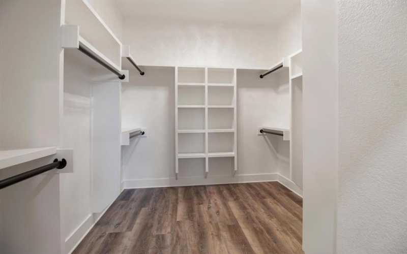 800 Stone Chimney Rd, Bullard, TX 75757, 5 Habitaciones Habitaciones , ,5 BañosBaños,Residential,En Venta,800 Stone Chimney Rd,0,21115183