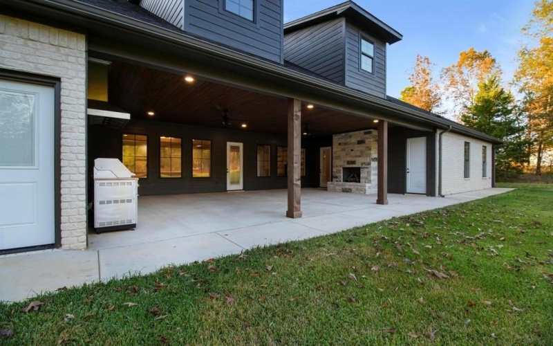 800 Stone Chimney Rd, Bullard, TX 75757, 5 Habitaciones Habitaciones , ,5 BañosBaños,Residential,En Venta,800 Stone Chimney Rd,0,21115183