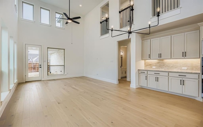 3921 Wild Tulip Drive, Celina, TX 75078, 4 Habitaciones Habitaciones , ,3 BañosBaños,Residential,En Venta,3921 Wild Tulip Drive,0,21115322