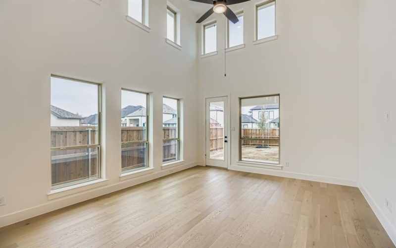 3921 Wild Tulip Drive, Celina, TX 75078, 4 Habitaciones Habitaciones , ,3 BañosBaños,Residential,En Venta,3921 Wild Tulip Drive,0,21115322