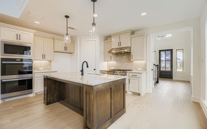 3921 Wild Tulip Drive, Celina, TX 75078, 4 Habitaciones Habitaciones , ,3 BañosBaños,Residential,En Venta,3921 Wild Tulip Drive,0,21115322