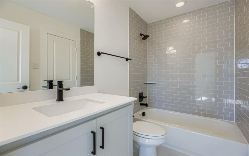 3941 Wild Tulip Drive, Celina, TX 75078, 4 Habitaciones Habitaciones , ,3 BañosBaños,Residential,En Venta,3941 Wild Tulip Drive,0,21115334