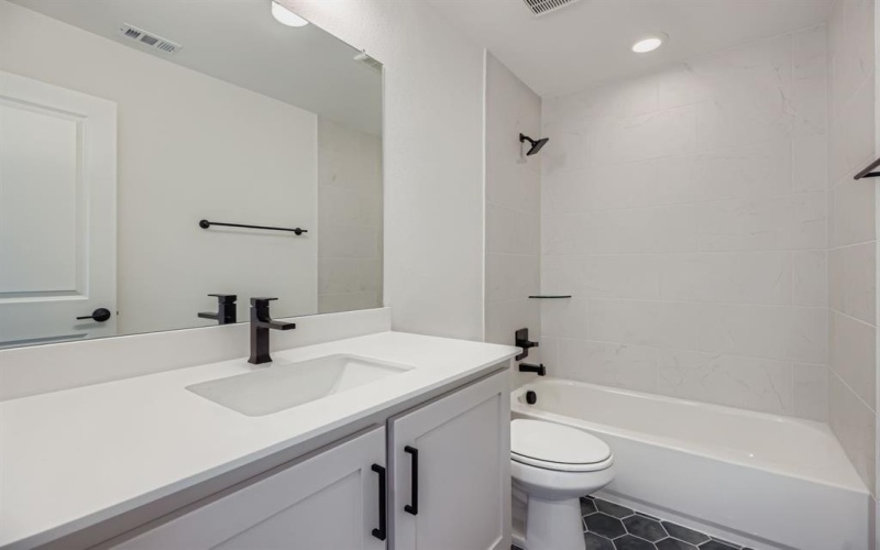 3941 Wild Tulip Drive, Celina, TX 75078, 4 Habitaciones Habitaciones , ,3 BañosBaños,Residential,En Venta,3941 Wild Tulip Drive,0,21115334