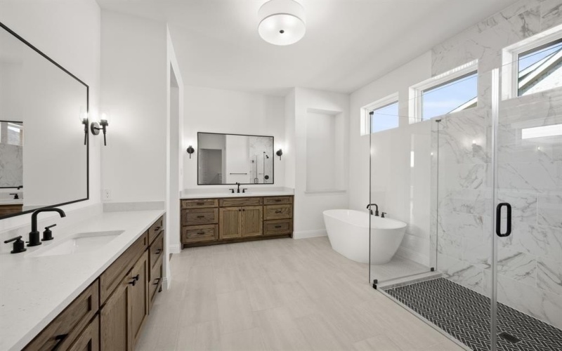 4728 Hawthorn Hills Lane, Arlington, TX 76005, 3 Bedrooms Bedrooms, ,3 BathroomsBathrooms,Residential,For Sale,4728 Hawthorn Hills Lane,0,21115914