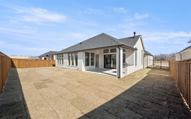 4728 Hawthorn Hills Lane, Arlington, TX 76005, 3 Bedrooms Bedrooms, ,3 BathroomsBathrooms,Residential,For Sale,4728 Hawthorn Hills Lane,0,21115914