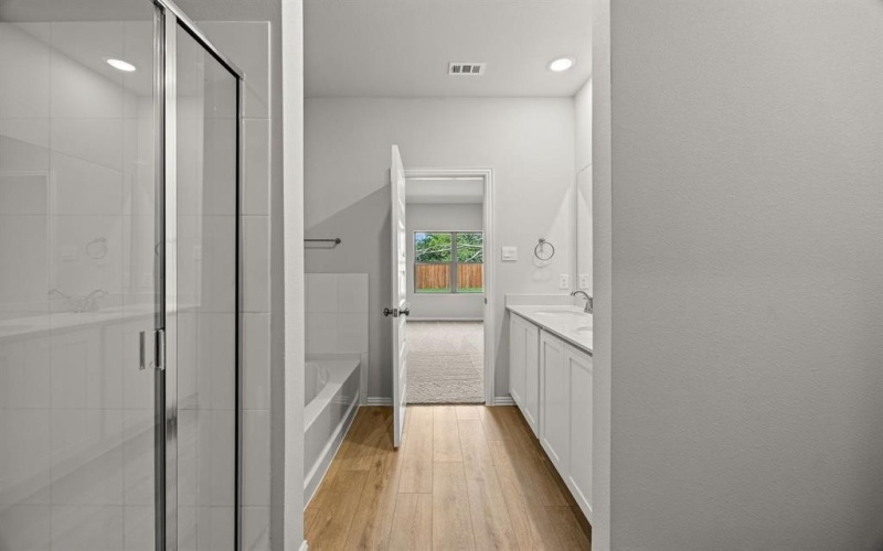 3204 Kingdom Drive, Denton, TX 76208, 4 Bedrooms Bedrooms, ,2 BathroomsBathrooms,Residential,For Sale,3204 Kingdom Drive,0,21115919