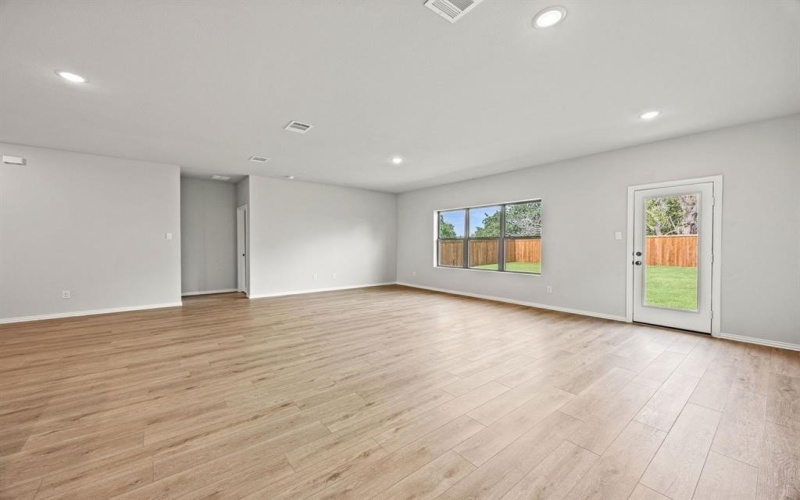 3204 Kingdom Drive, Denton, TX 76208, 4 Bedrooms Bedrooms, ,2 BathroomsBathrooms,Residential,For Sale,3204 Kingdom Drive,0,21115919