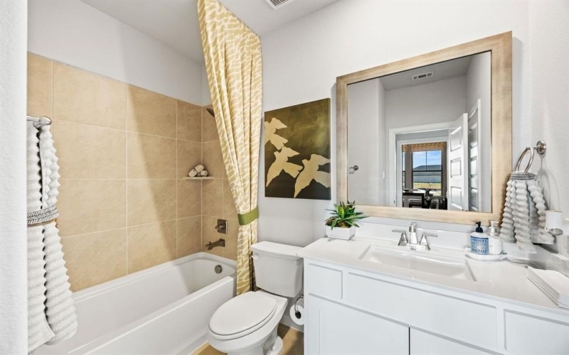 1427 Golden Meadow Drive, Van Alstyne, TX 75495, 4 Habitaciones Habitaciones , ,3 BañosBaños,Residential,En Venta,1427 Golden Meadow Drive,0,21115920