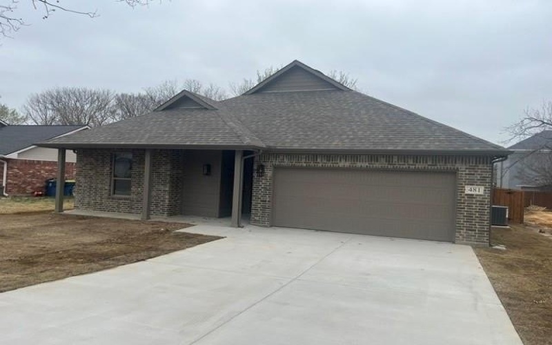 481 W Jefferson Street, Van Alstyne, TX 75495, 3 Bedrooms Bedrooms, ,2 BathroomsBathrooms,Residential,For Sale,481 W Jefferson Street,0,21115921