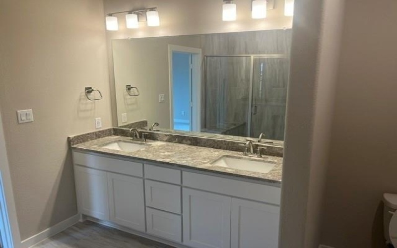 481 W Jefferson Street, Van Alstyne, TX 75495, 3 Bedrooms Bedrooms, ,2 BathroomsBathrooms,Residential,For Sale,481 W Jefferson Street,0,21115921