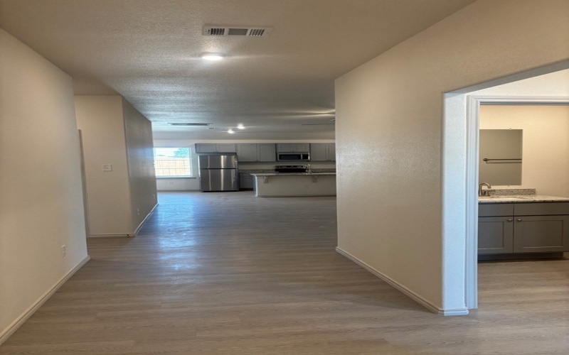 2508 S County Rd 1102, Midland, TX 79706, 3 Bedrooms Bedrooms, ,2 BathroomsBathrooms,Residential,For Sale,2508 S County Rd 1102,0,164506