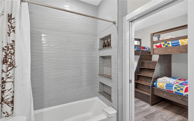 162 La Concha Boulevard unit: 31 #31, Port Aransas, TX 78373, 4 Bedrooms Bedrooms, ,3 BathroomsBathrooms,Residential,For Sale,162 La Concha Boulevard unit: 31,0,467547