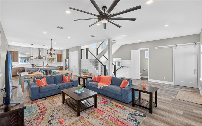 162 La Concha Boulevard unit: 31 #31, Port Aransas, TX 78373, 4 Bedrooms Bedrooms, ,3 BathroomsBathrooms,Residential,For Sale,162 La Concha Boulevard unit: 31,0,467547