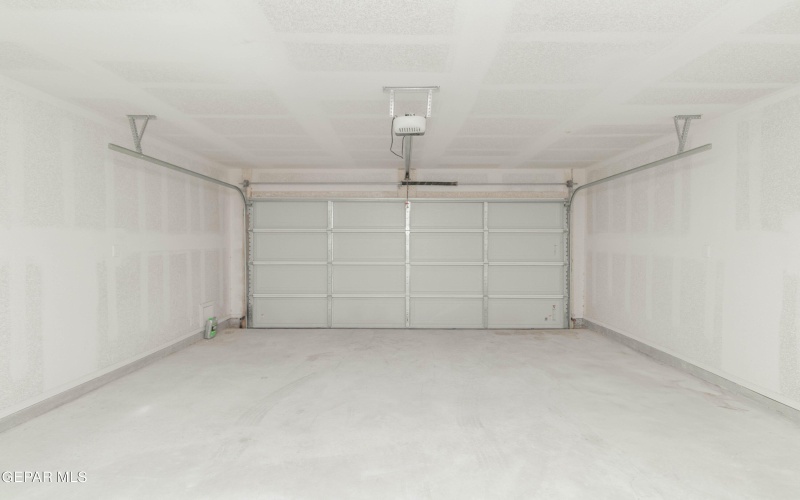 5112 Joe Castillo Street, El Paso, TX 79938, 4 Bedrooms Bedrooms, ,2 BathroomsBathrooms,Residential,For Sale,5112 Joe Castillo Street,0,933950