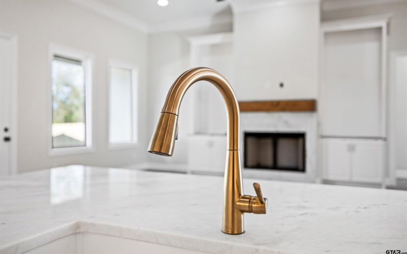 2945 Salado Creek Dr., Tyler, TX 75703, 3 Bedrooms Bedrooms, ,2 BathroomsBathrooms,Residential,For Sale,2945 Salado Creek Dr.,0,25016867