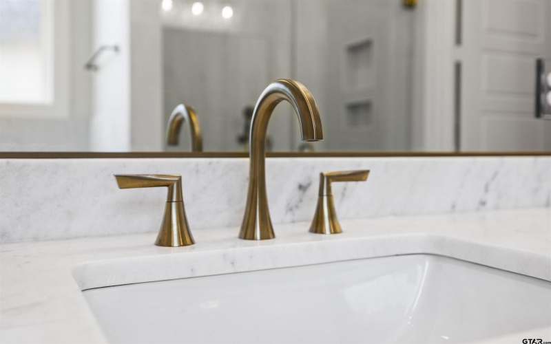 2945 Salado Creek Dr., Tyler, TX 75703, 3 Bedrooms Bedrooms, ,2 BathroomsBathrooms,Residential,For Sale,2945 Salado Creek Dr.,0,25016867