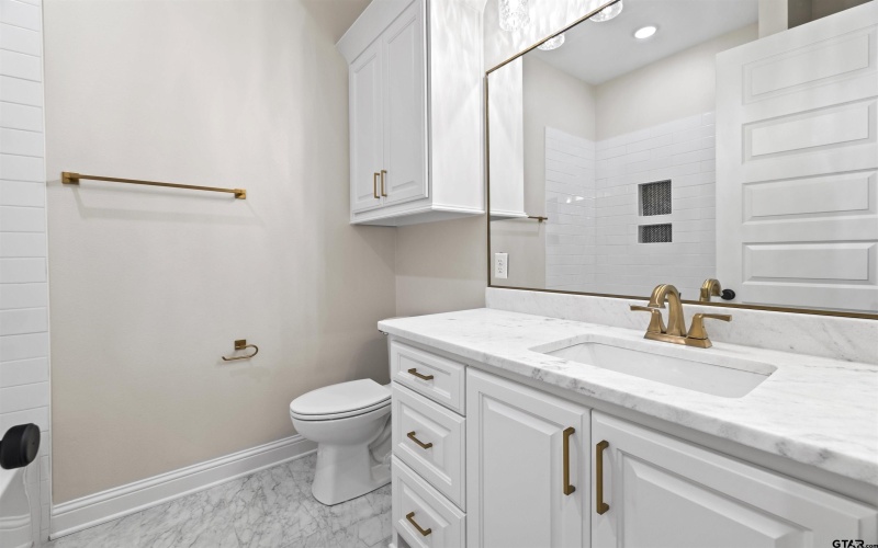 2945 Salado Creek Dr., Tyler, TX 75703, 3 Bedrooms Bedrooms, ,2 BathroomsBathrooms,Residential,For Sale,2945 Salado Creek Dr.,0,25016867