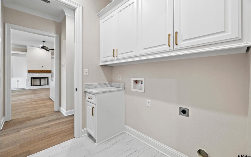 2945 Salado Creek Dr., Tyler, TX 75703, 3 Bedrooms Bedrooms, ,2 BathroomsBathrooms,Residential,For Sale,2945 Salado Creek Dr.,0,25016867