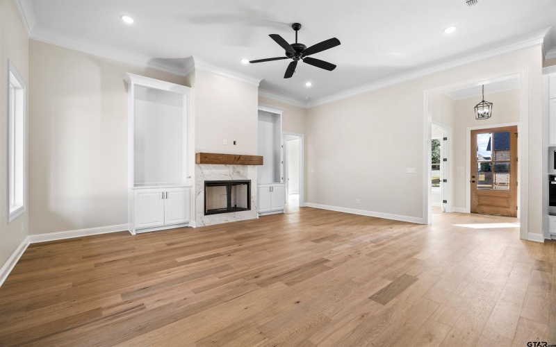 2945 Salado Creek Dr., Tyler, TX 75703, 3 Bedrooms Bedrooms, ,2 BathroomsBathrooms,Residential,For Sale,2945 Salado Creek Dr.,0,25016867