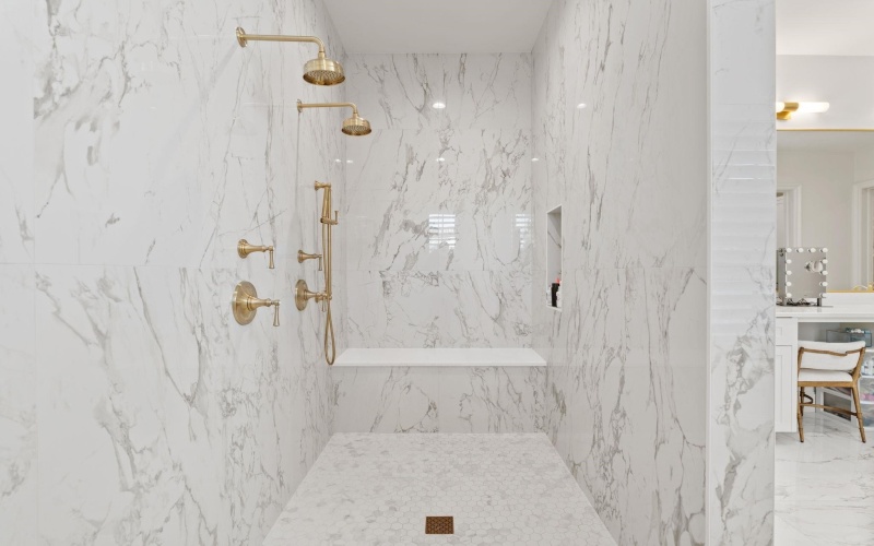 106 Plaza Escondido, Horseshoe Bay, TX 78657, 4 Habitaciones Habitaciones , ,5 BañosBaños,Residential,En Venta,106 Plaza Escondido,0,175739