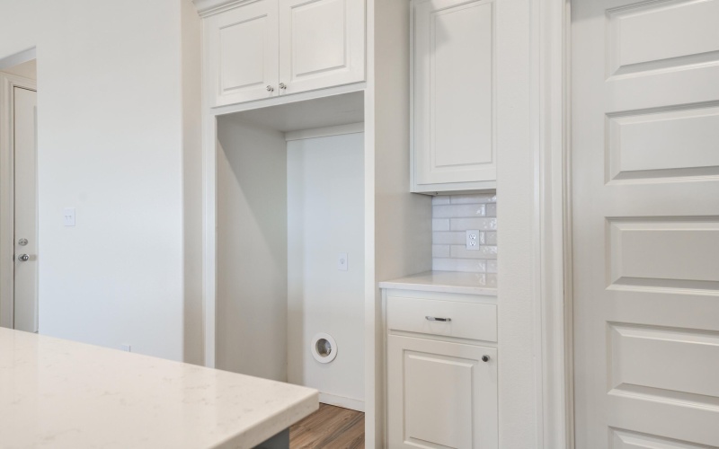 7615 52nd Street, Lubbock, TX 79407, 4 Bedrooms Bedrooms, ,3 BathroomsBathrooms,Residential,For Sale,7615 52nd Street,0,202563265