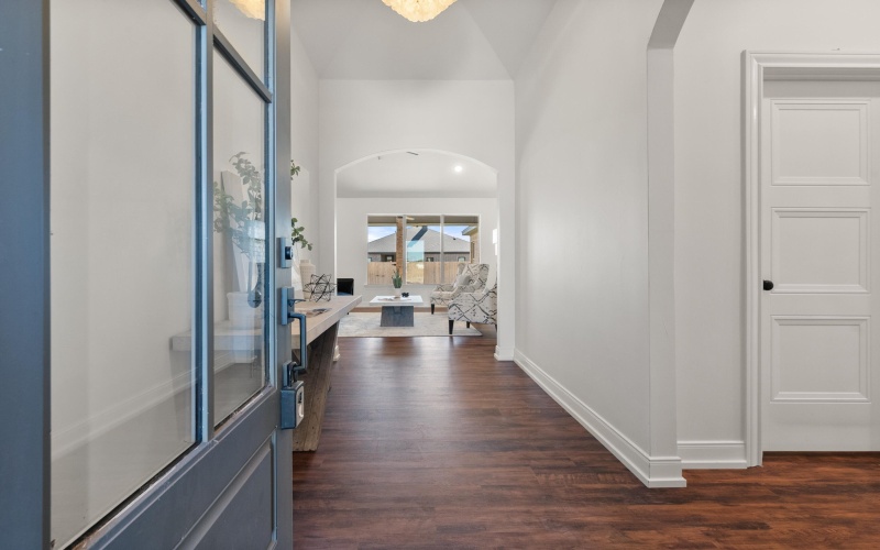 5515 119th Street, Lubbock, TX 79424, 4 Bedrooms Bedrooms, ,2 BathroomsBathrooms,Residential,For Sale,5515 119th Street,0,202563268