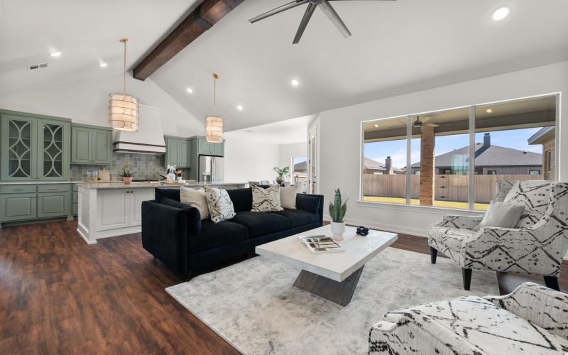 5515 119th Street, Lubbock, TX 79424, 4 Bedrooms Bedrooms, ,2 BathroomsBathrooms,Residential,For Sale,5515 119th Street,0,202563268