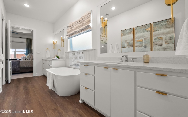 4606 138th Place, Lubbock, TX 79424, 4 Bedrooms Bedrooms, ,3 BathroomsBathrooms,Residential,For Sale,4606 138th Place,0,202563271