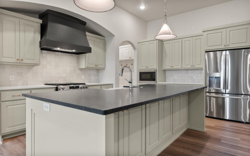 4417 Remington Avenue, Lubbock, TX 79407, 4 Bedrooms Bedrooms, ,3 BathroomsBathrooms,Residential,For Sale,4417 Remington Avenue,0,202563287