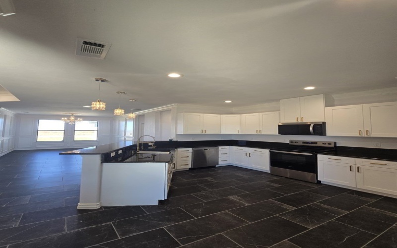 2274 Longhorn Drive, Midland, TX 79782, 4 Bedrooms Bedrooms, ,2 BathroomsBathrooms,Residential,For Sale,2274 Longhorn Drive,0,164519