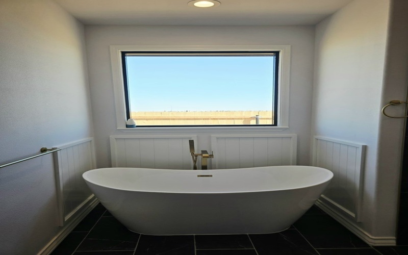 2274 Longhorn Drive, Midland, TX 79782, 4 Bedrooms Bedrooms, ,2 BathroomsBathrooms,Residential,For Sale,2274 Longhorn Drive,0,164519