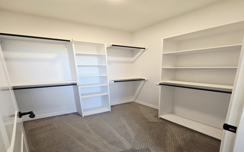 2274 Longhorn Drive, Midland, TX 79782, 4 Bedrooms Bedrooms, ,2 BathroomsBathrooms,Residential,For Sale,2274 Longhorn Drive,0,164519