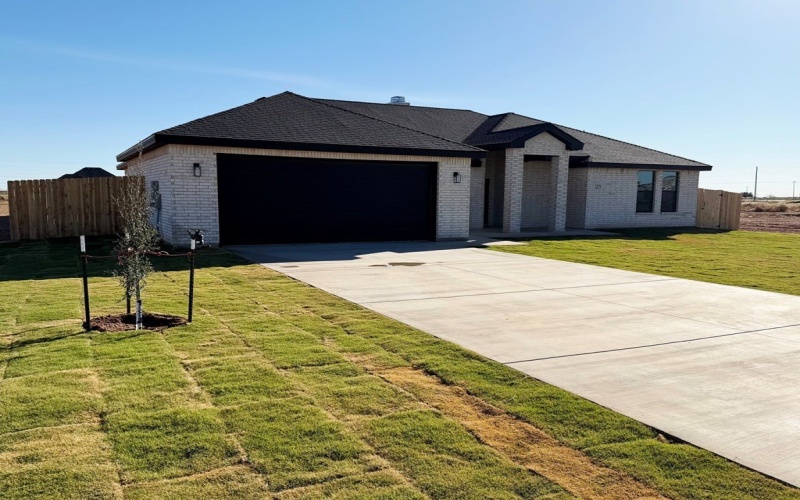 2274 Longhorn Drive, Midland, TX 79782, 4 Bedrooms Bedrooms, ,2 BathroomsBathrooms,Residential,For Sale,2274 Longhorn Drive,0,164519
