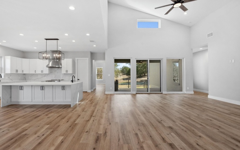 612 Broken Hills Drive, Horseshoe Bay, TX 78657, 4 Bedrooms Bedrooms, ,2 BathroomsBathrooms,Residential,For Sale,612 Broken Hills Drive,172549