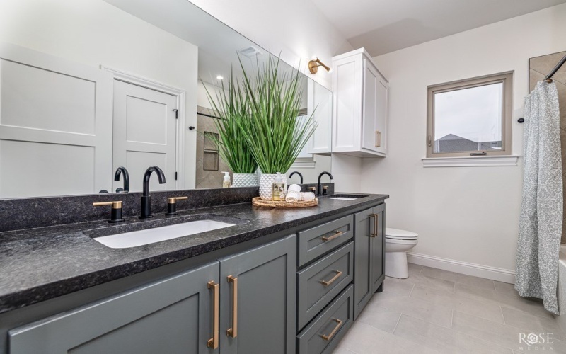 8477 Windmill Rd, San Angelo, TX 76905, 4 Habitaciones Habitaciones , ,3 BañosBaños,Residential,En Venta,8477 Windmill Rd,0,129836