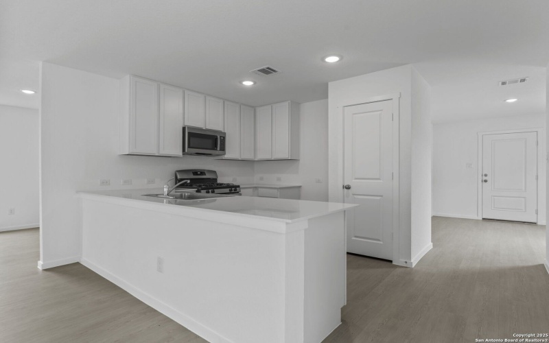 14715 Dasing Wheel, San Antonio, TX 78254, 4 Habitaciones Habitaciones , ,2 BañosBaños,Residential,En Venta,14715 Dasing Wheel,0,1895986