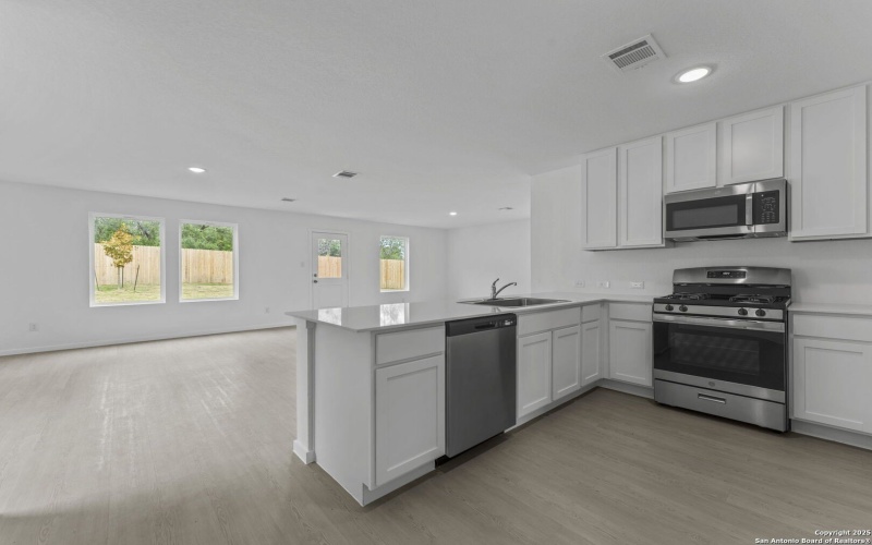 14715 Dasing Wheel, San Antonio, TX 78254, 4 Habitaciones Habitaciones , ,2 BañosBaños,Residential,En Venta,14715 Dasing Wheel,0,1895986