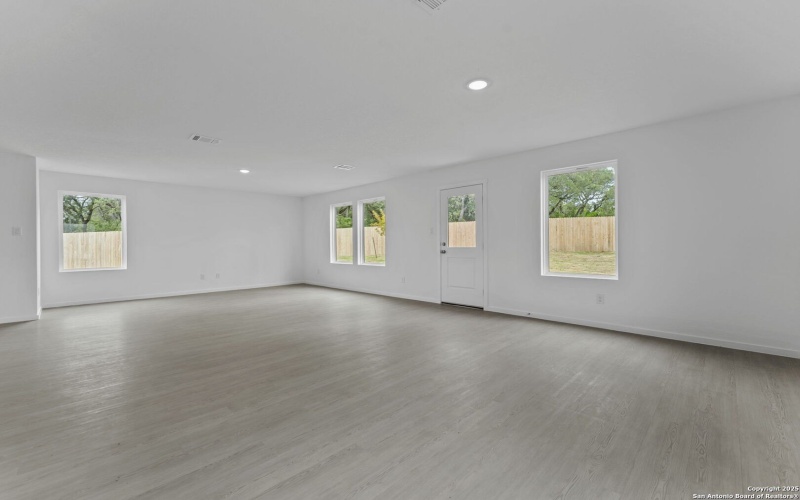 14715 Dasing Wheel, San Antonio, TX 78254, 4 Habitaciones Habitaciones , ,2 BañosBaños,Residential,En Venta,14715 Dasing Wheel,0,1895986