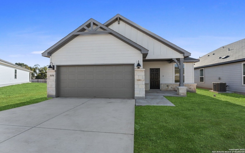 1696 Quiet Teal, New Braunfels, TX 78130, 3 Bedrooms Bedrooms, ,2 BathroomsBathrooms,Residential,For Sale,1696 Quiet Teal,0,1923856