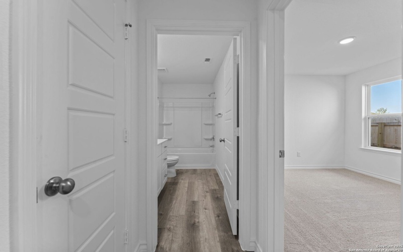 1537 Golden Wheat, New Braunfels, TX 78130, 4 Habitaciones Habitaciones , ,2 BañosBaños,Residential,En Venta,1537 Golden Wheat,0,1923870