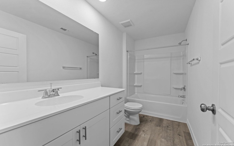 1537 Golden Wheat, New Braunfels, TX 78130, 4 Habitaciones Habitaciones , ,2 BañosBaños,Residential,En Venta,1537 Golden Wheat,0,1923870