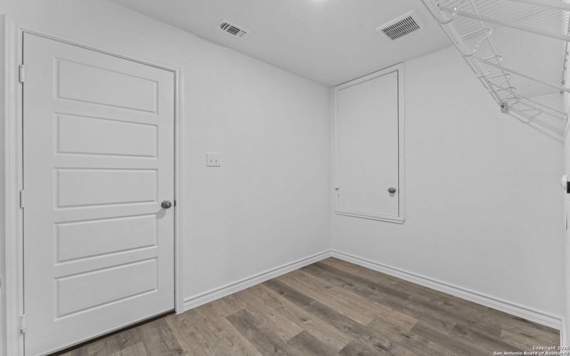 1537 Golden Wheat, New Braunfels, TX 78130, 4 Habitaciones Habitaciones , ,2 BañosBaños,Residential,En Venta,1537 Golden Wheat,0,1923870