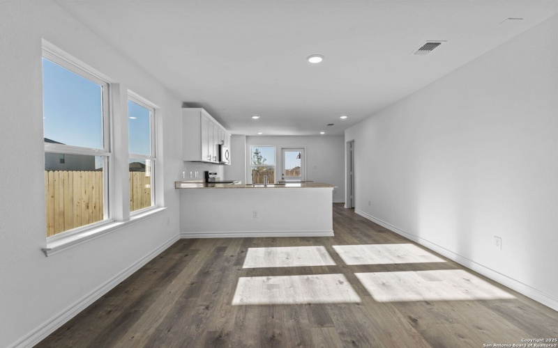 1537 Golden Wheat, New Braunfels, TX 78130, 4 Habitaciones Habitaciones , ,2 BañosBaños,Residential,En Venta,1537 Golden Wheat,0,1923870