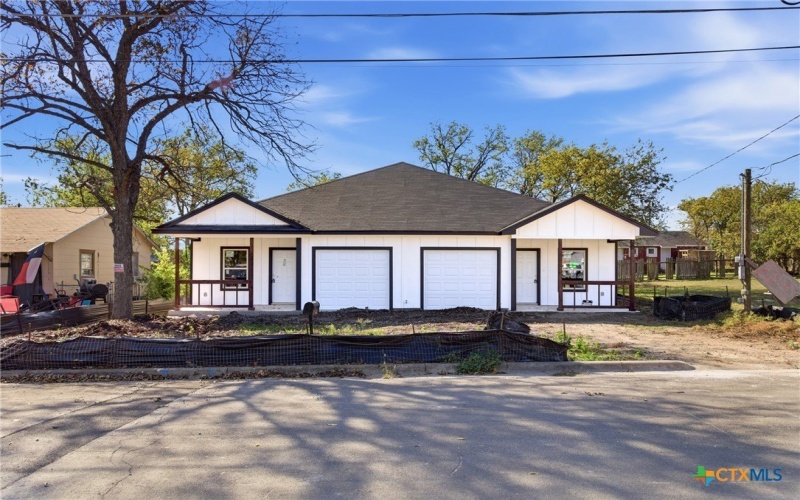 704 Norris Avenue, Killeen, TX 76541, 6 Bedrooms Bedrooms, ,5 BathroomsBathrooms,Residential Multi Family,For Sale,704 Norris Avenue,0,598217