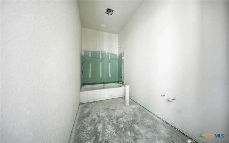 704 Norris Avenue, Killeen, TX 76541, 6 Bedrooms Bedrooms, ,5 BathroomsBathrooms,Residential Multi Family,For Sale,704 Norris Avenue,0,598217