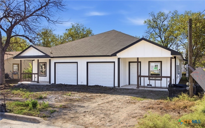 704 Norris Avenue, Killeen, TX 76541, 6 Bedrooms Bedrooms, ,5 BathroomsBathrooms,Residential Multi Family,For Sale,704 Norris Avenue,0,598217